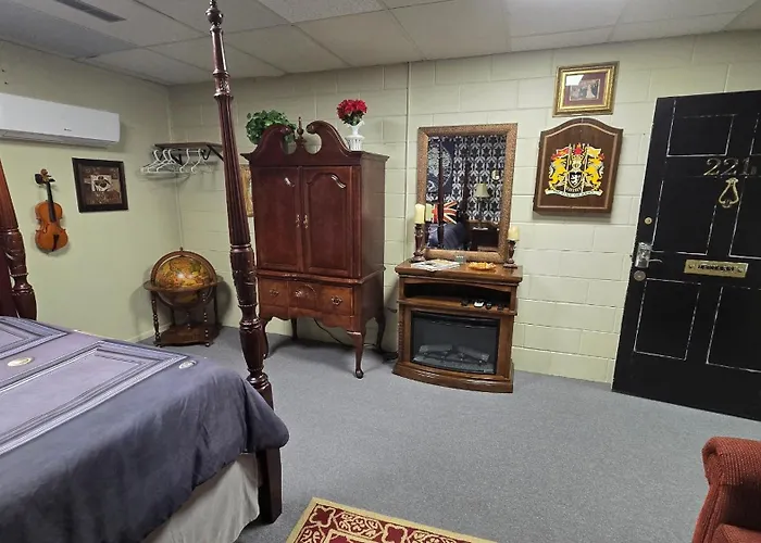 Medley Manor East Peoria