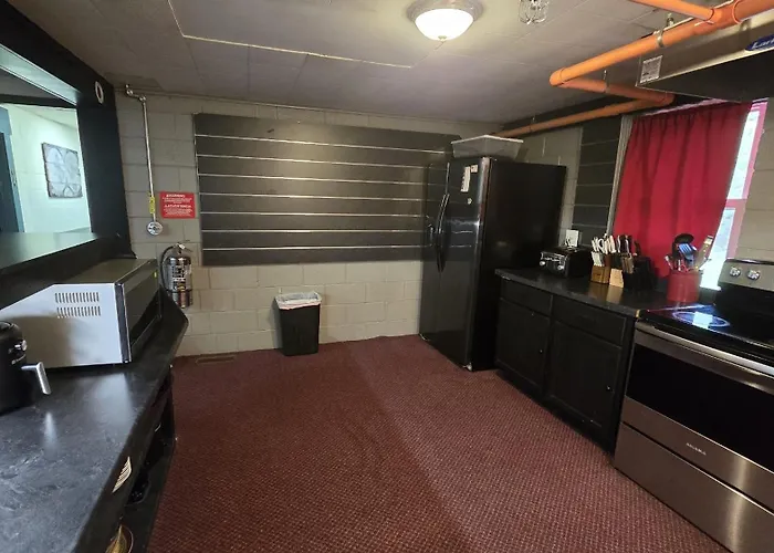 Medley Manor East Peoria